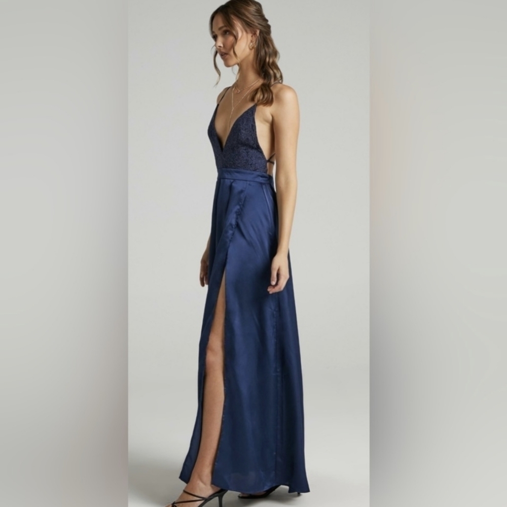 Showpo Navy Inspired Tribe Plunge Neckline Maxi Lace Open Leg Dress Size US 6 - Picture 6 of 13